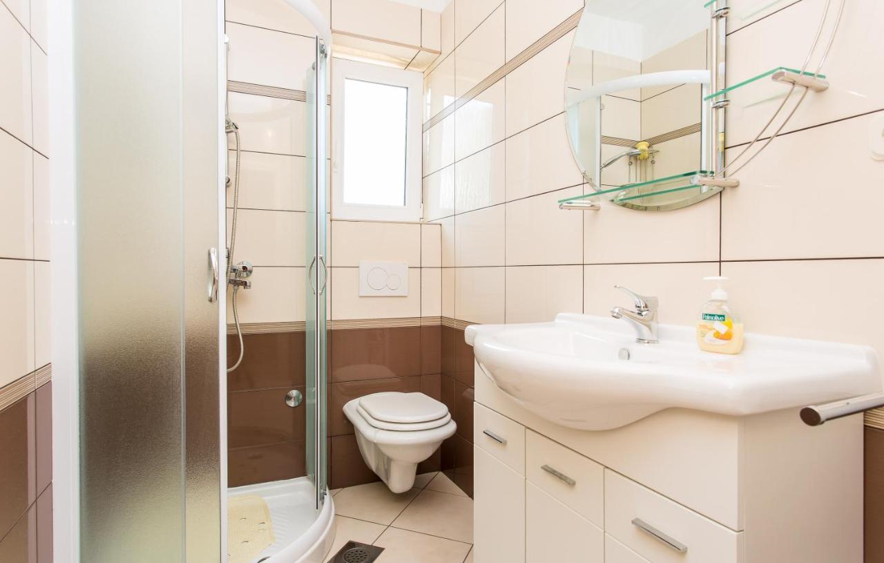 Appartment Rezika Šilo Eksteriør billede